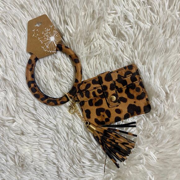 BOUTIQUE • Leopard Animal Cheetah Print Wallet Tassel Keychain Key Ring - Picture 1 of 3